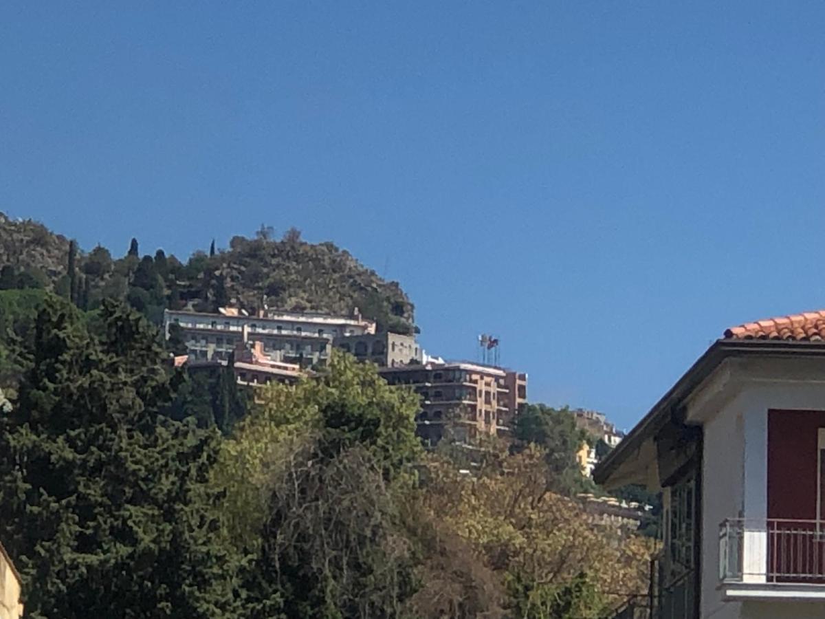 La Ginestra Ξενοδοχείο Giardini Naxos Εξωτερικό φωτογραφία
